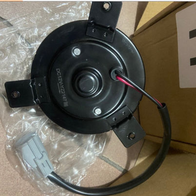 良い価格 12V 977864H110のヒュンダイH1ヴァンのための日本のエンジン部分のコンデンサー ファン モーター オンライン
