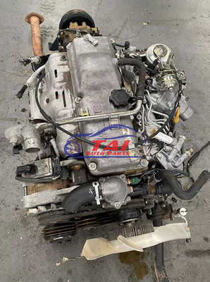 トヨタLandcrusierの日本のエンジン部分使用された15B 15BT 15BFT 15Bターボ エンジン アセンブリ