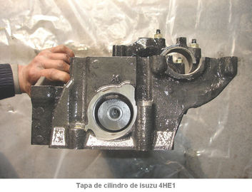Good price Isuzu 4he1の良質自動車シリンダー ヘッドのシリンダ ブロックTapa De Cilindro De Isuzu 4he1 オンライン