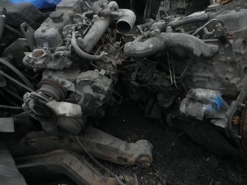 Good price Isuzuディーゼル エンジンの予備品、使用されたISUZU 4JB1エンジンのアッセンブリ4BG1T 4BD1 4JB1 4JB1T オンライン