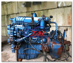 Isuzu 4JG1ターボ4JG2ターボIsuzuのエンジン部分のよい状態