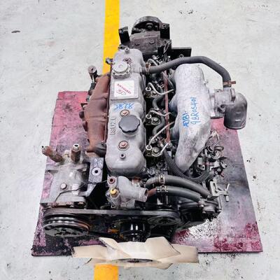 お買い得 4JB1 自然吸気 2.8L ディーゼルエンジンアセンブリ 小型貨物トラック向けヘビーデューティー最適化 オンライン