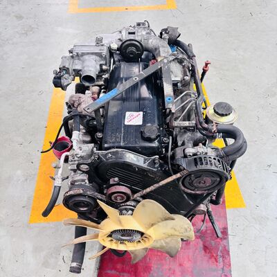 お買い得 1HD-FTEディーゼルエンジン 24V DOHCターボインタークーラー 205HP / 430N·m トーク トヨタランドクルーザー&コースターバス用 強化鋳鉄ブロック オンライン
