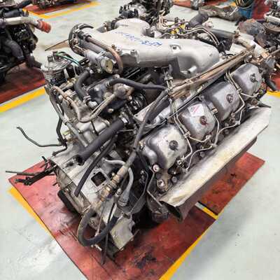 お買い得 日産UD大型トラック用 16.991L V8ディーゼルエンジンアセンブリ（自然吸気＆ツインターボオプション付き） オンライン