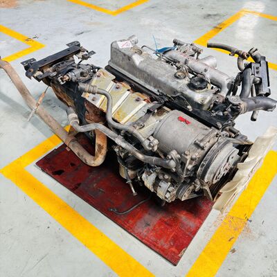お買い得 4D34 三?? Fuso Canter FE & Rosaミニバスのための自然吸気3.908L機械ディーゼルエンジン組立 オンライン
