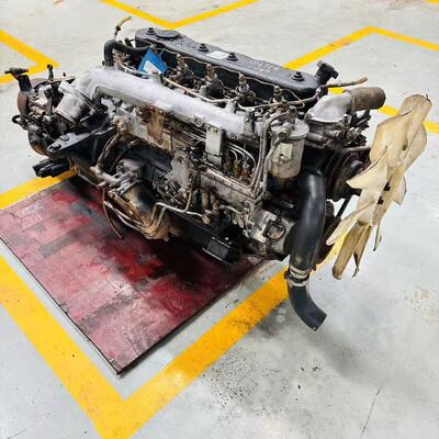 お買い得 Isuzu TXD55用 5.78L排気量、103kW定格出力の6BD1自然吸気ディーゼルエンジンアセンブリ オンライン