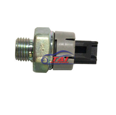 お買い得 本物/新しい高品質 83530-E0220 83530E0220 s8353-0E0220 油圧センサー日野 300 500 24 V N04C オンライン